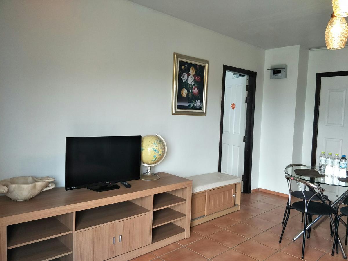 Lomsabai Apartments Bangsaen Extérieur photo